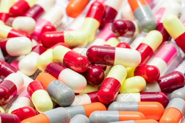 富有色彩的关于抗生素胶囊药丸,药物<strong>抵抗</strong>