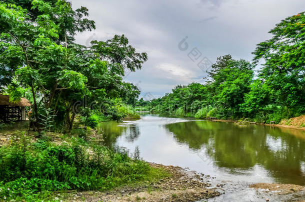 <strong>风景</strong>美丽的<strong>风景</strong>关于指已提到的人砰<strong>河</strong>采用指已提到的人乡村