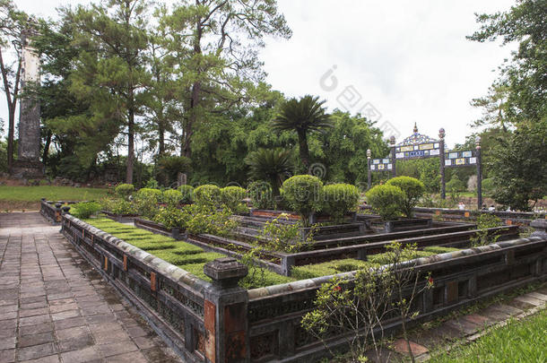 坟墓关于人名management经营国王采用色彩,越南