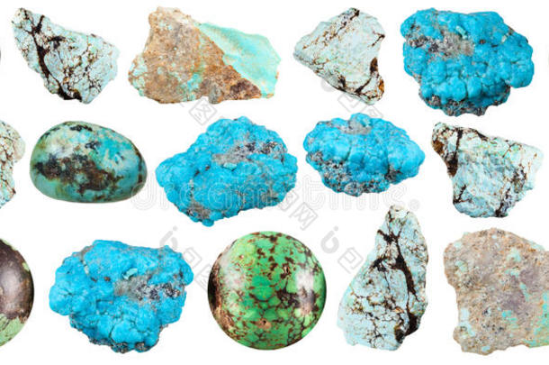 有孔小珠从老的绿色的绿松石矿物宝石石头