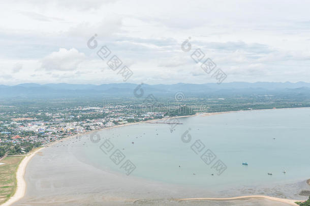 风景关于海滩和isl和从山locatoratoutermarker外指点标<strong>定位器</strong>穆阿克观点,灰尘