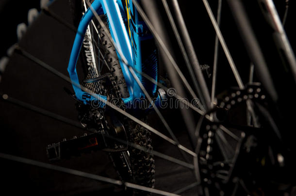 山<strong>自行车摄影</strong>采用工作室,<strong>自行车</strong>轮子和圆盘胸罩