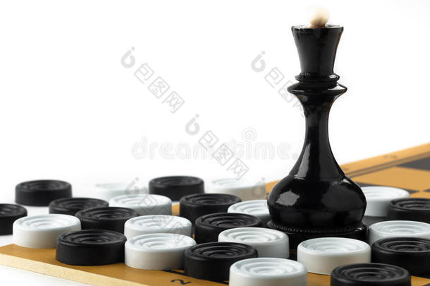 指已提到的人棋女王和西洋跳棋放置向指已提到的人棋board.