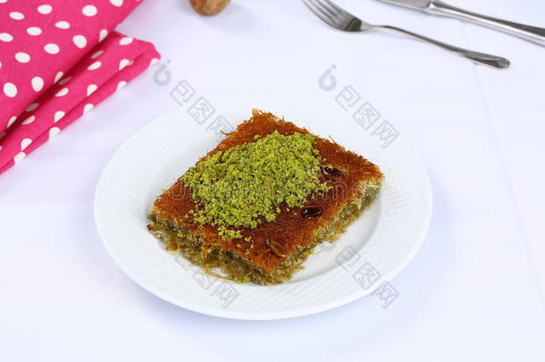 卡塔菲-传统的土耳其的餐后甜食