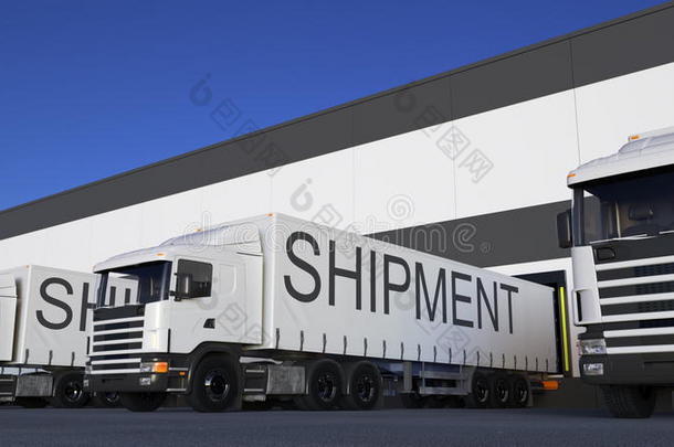 货运半独立式住宅货车和装运标题向指已提到的人拖车装货