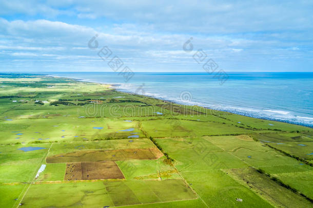 空气的看法向Sea塔斯曼海海岸和农田和股份小围场.testandreplaceasnecessary必要时测试并更换