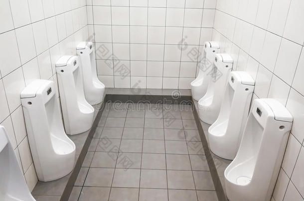 现代的干净的卫生的人尿壶商品采用公众的洗手间洗手间