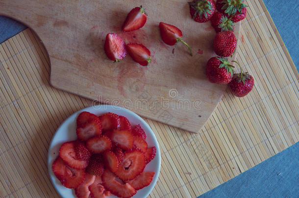 草莓.新鲜的草莓.红色的草莓.有机的和自然