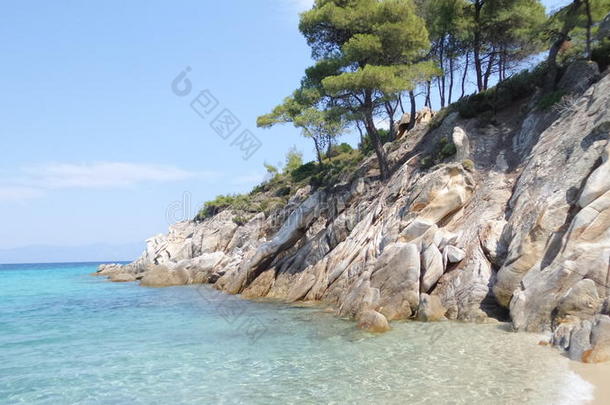 清楚的海和<strong>岩石</strong>,Dukina海滩,<strong>希腊</strong>