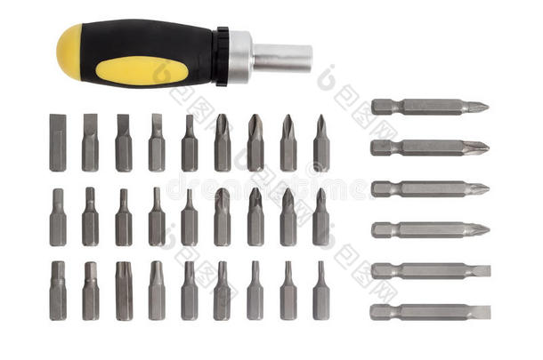 螺丝刀和附件向一白色的b一ckground