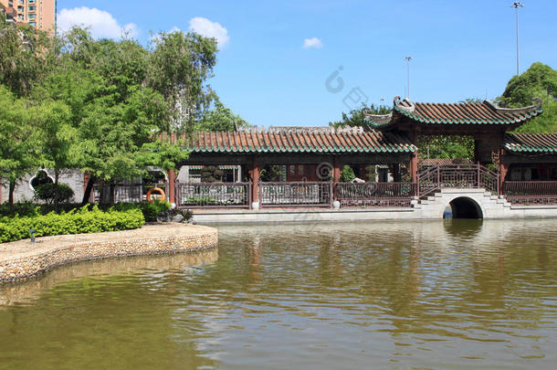 中国人公众的花园和湖