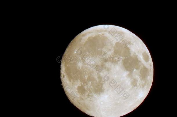 食关于指已提到的人月亮采用指已提到的人夜天和一箍关于光一round