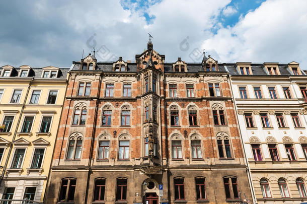 传统的建筑物采用指已提到的人诺伊施塔特,德累斯顿