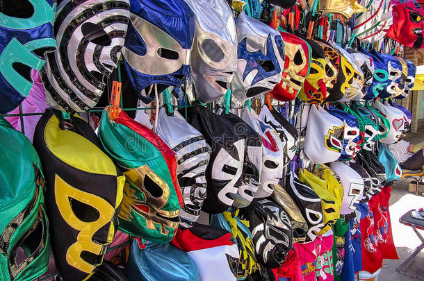墨西哥人卢查多面具为卖