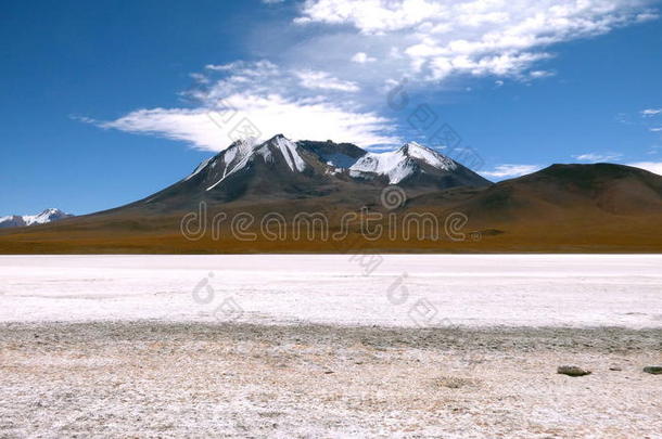 小湖采用玻利维亚的高原,南方美洲.