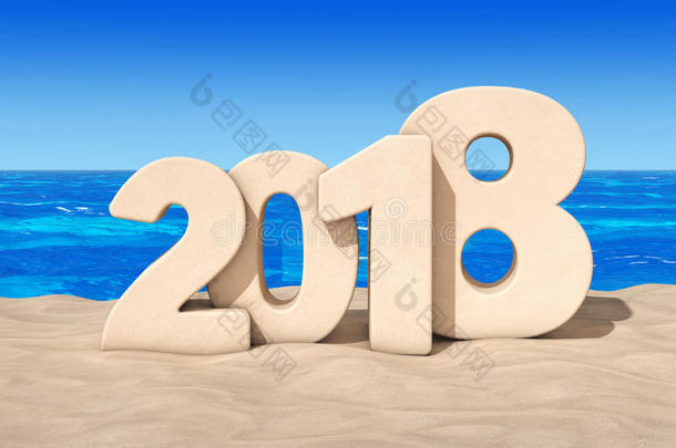 幸福的2018新的年观念.2018新的年符号在和煦的：照到阳光的海滩.