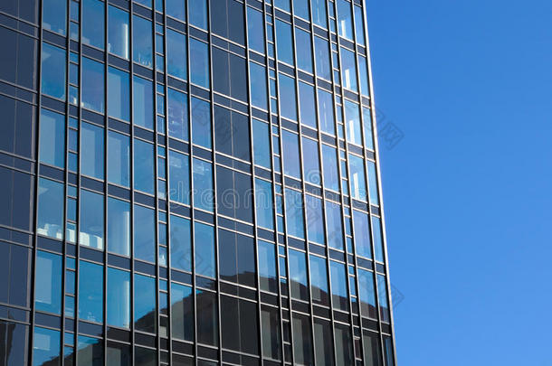 玻璃建筑物蓝色现代的办公室建筑学摩天大楼