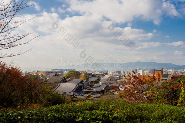 美丽的风景从哈纳米公园在的时候秋季节采用Kyoto京都