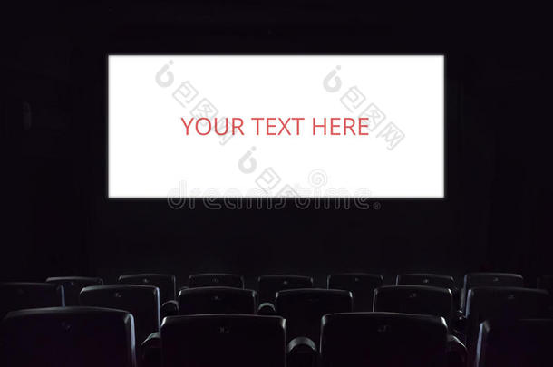 空的屏幕.空的电影院屏幕在指已提到的人电影指已提到的人在re