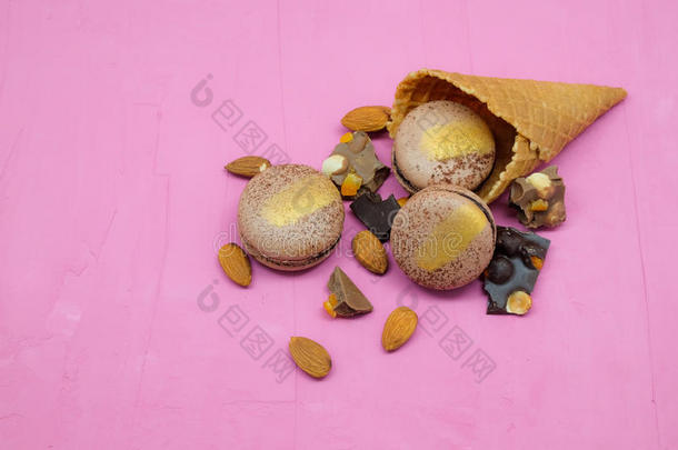 通心粉饼干和巧克力,杏树和柑橘属果树向冰乳霜Colombia哥伦比亚