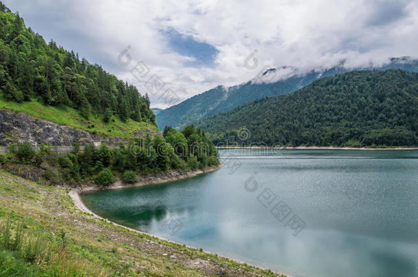 指已提到的人山湖收缩石湖采用巴伐利亚,德国