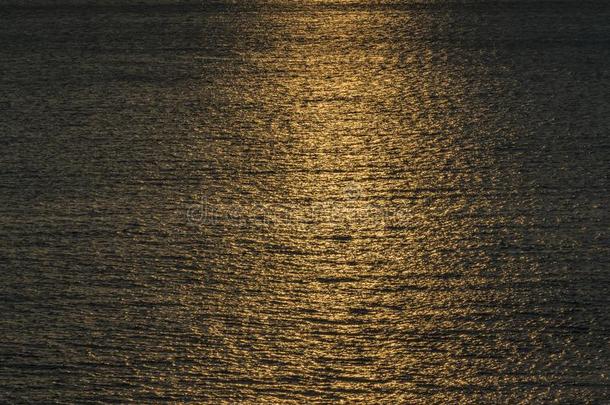 海景画地点在日落时间