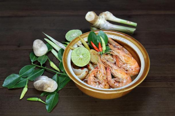 雄动物int.极好的太棒了清楚的汤,热的和有酸味的ThaiAirwaysInternational泰航国际汤,食物,烹饪.